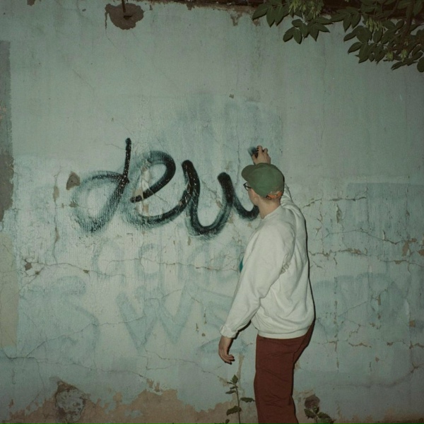 Обложка: dew - на сативе