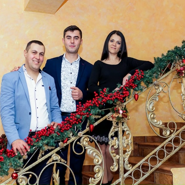 Обложка: OANA, GEORGE TURCILA, ADI RUSU - Cel Mai Nou Colaj
