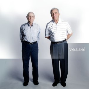 Обложка: twenty one pilots - Trees