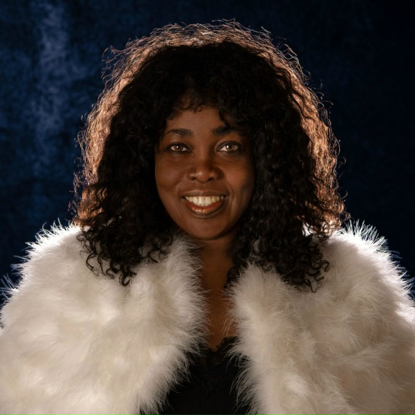 Обложка: Angella Campbell - God still voice (English)
