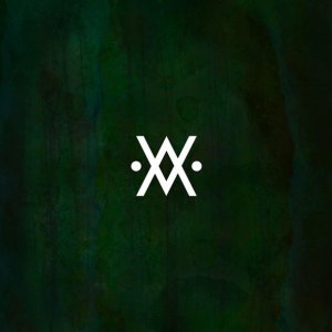 Обложка: Living In Fiction - you broke me first