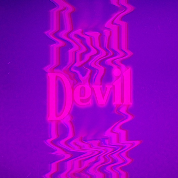 Обложка: CLC - Devil