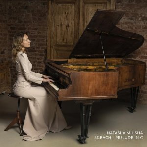 Обложка: Natasha Miusha - Prelude in C