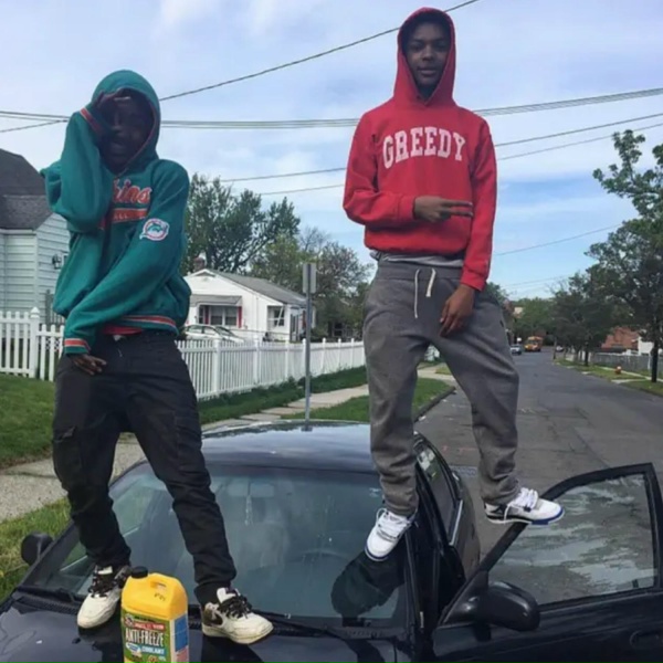 Обложка: RealYungPhil, Jacob Rochester - Zoe Gang
