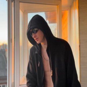Обложка: TROJAN - OKAY BABY
