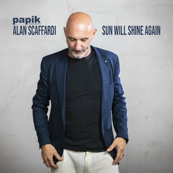 Обложка: Papik, Alan Scaffardi - Love Is a Pain