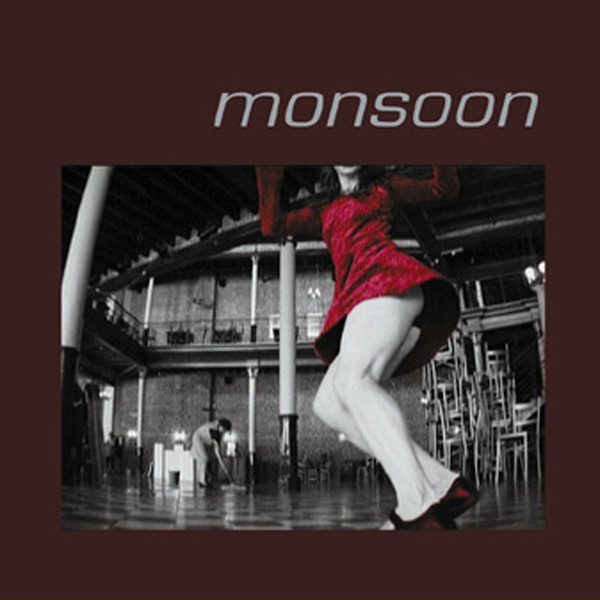 Фото: Monsoon