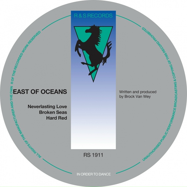 Обложка: East of Oceans - Hard Red
