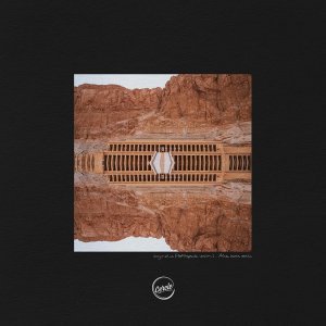 Обложка: Adriatique, Eynka - Beyond Us (Extended Hatshepsut Version, Alex Wann remix)