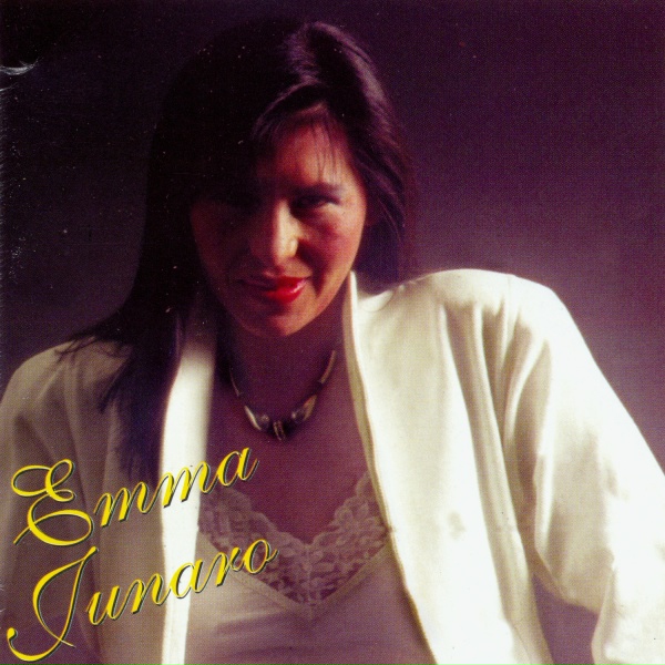 Обложка: Emma Junaro - el regreso