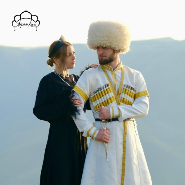 Обложка: Айрен Коль - Горы (Лезгинка)