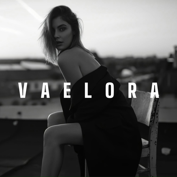 Обложка: V A E L O R A - Still Inside
