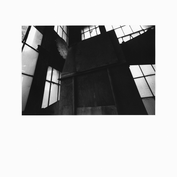 Обложка: HEXA feat. Jamie Stewart, Lawrence English - There Never Was
