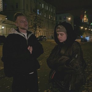 Обложка: R.Riccardo, Real Girl - Думал(а)