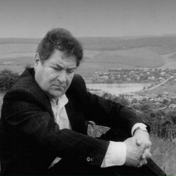 Обложка: Nicolae Sulac - Cantecul Si Omenia