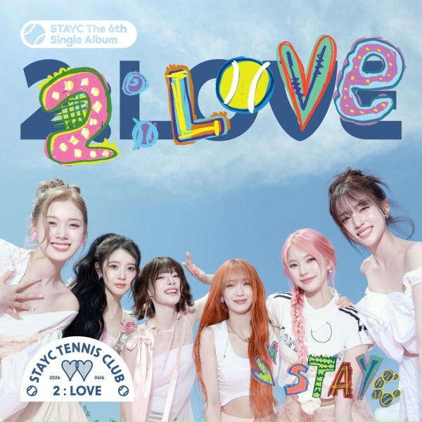 Обложка: STAYC - 2 L0VE