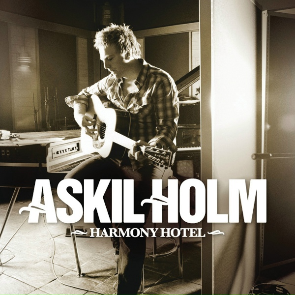 Обложка: Askil Holm - Town On Fire