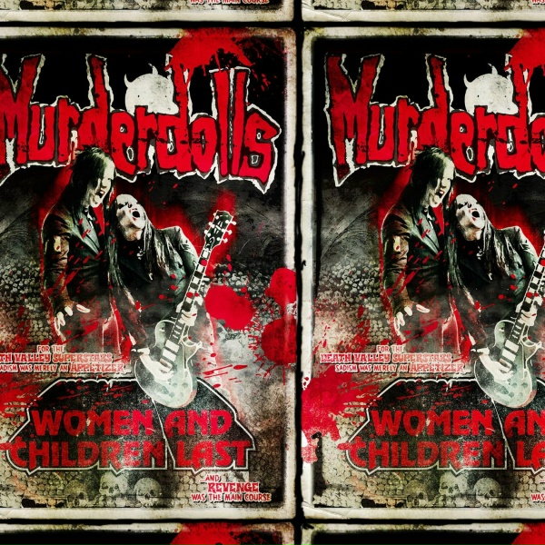 Обложка: Murderdolls - A Moment of Violence