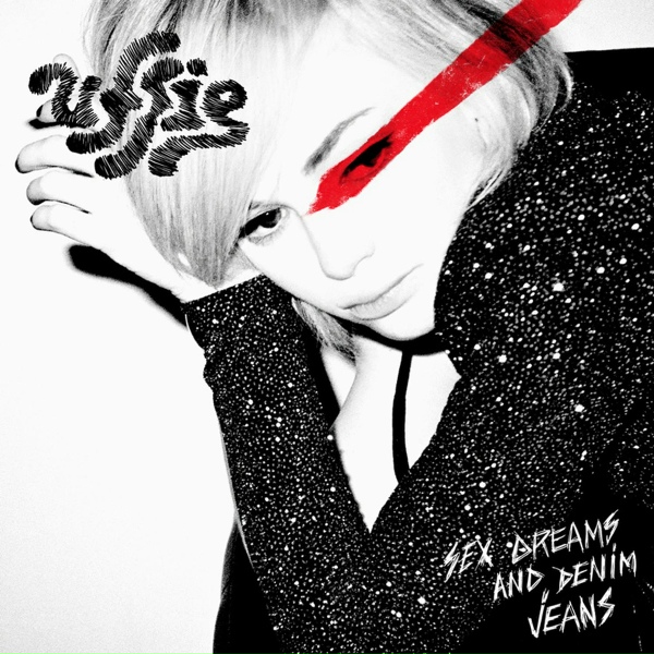 Обложка: Uffie - First Love