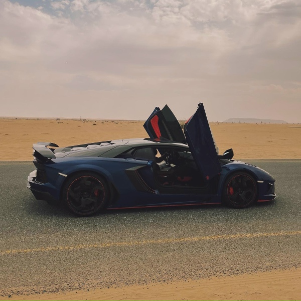 Обложка: Rakhim - Синий Lamborghini