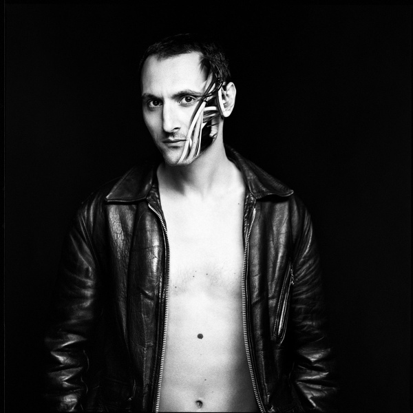 Обложка: Mirwais - Involution