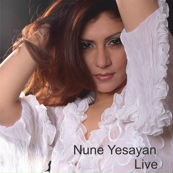 Обложка: Nune Yesayan - Asa Imn Es