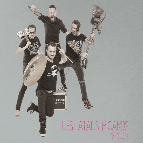 Обложка: Les Fatals Picards - L'amour à la française