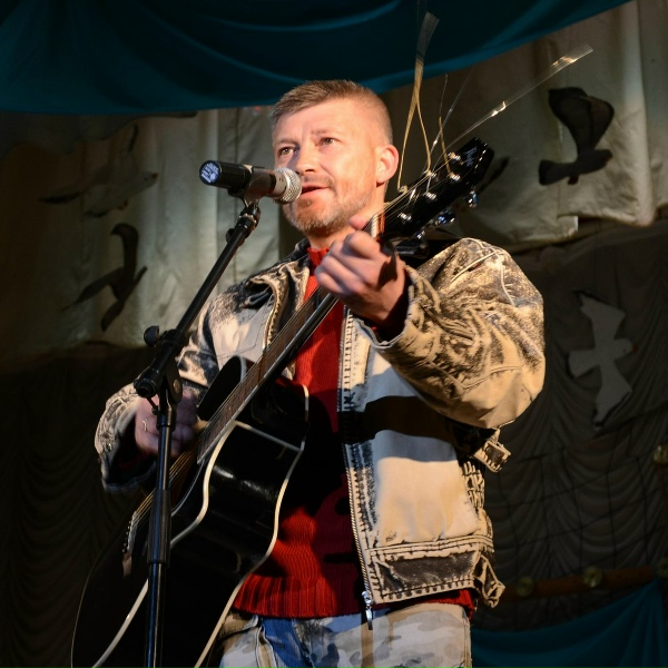 Обложка: Сергей Лысенко - Славянская
