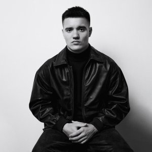 Обложка: Jamik - Сушит