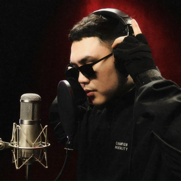 Обложка: hatikoali - Red Bull 64 Bars