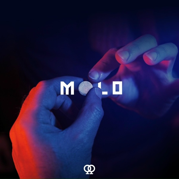 Обложка: Favst, Dalia, Kizo, Mr. Polska - MOLO