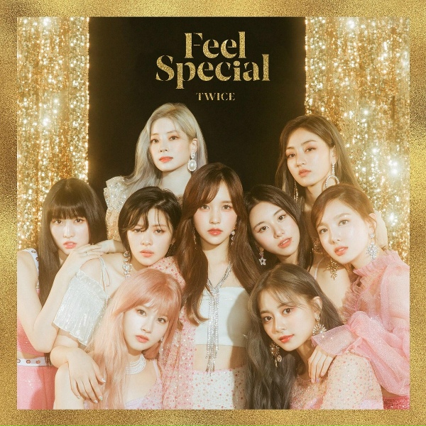 Обложка: TWICE - Feel Special