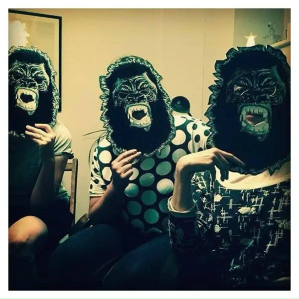 Обложка: Llondon actress - we used to be animals